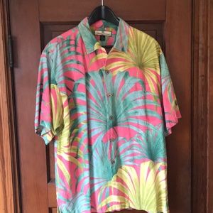 Tommy Bahama button down short sleeve